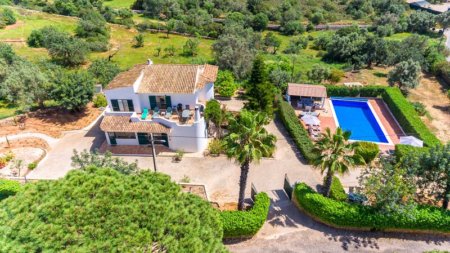 Algarve villa holiday rent